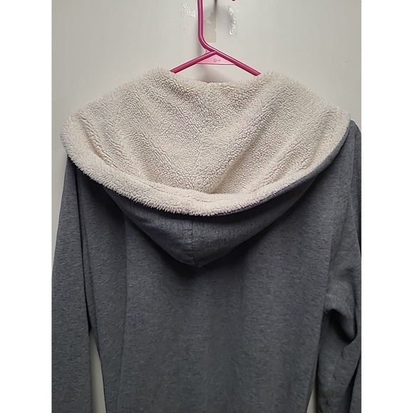 Victoria's Secret Women's Gray Sherpa Hoodie Pocket Robe Size Large - Picture 6 of 8